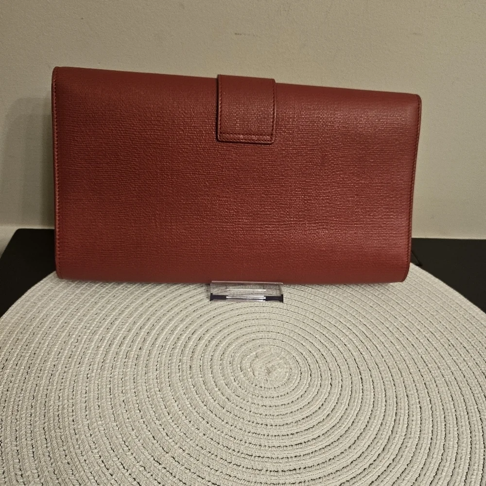 Saint Laurent Y Clutch in Red Pebbled Calfskin Leather with Gold Hardware - Picture 12 of 15